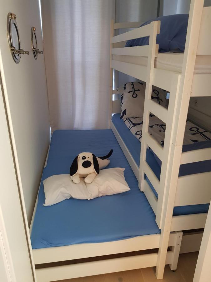 Luksusowy Apartament Na Promenadzie Swinoujscie Luaran gambar